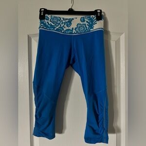 Lululemon Run For Your‎ Life Crop 4 Laceoflage Blue Leggings